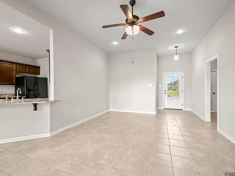 15405 Mossystone Dr — Photo 4