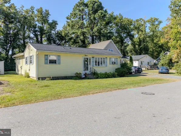 210 Brooks Ln, St Michaels, MD 21663