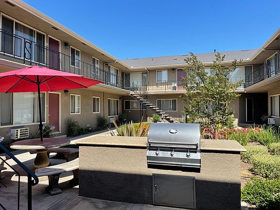 2nd image of 4105 Maybank Ave #2
