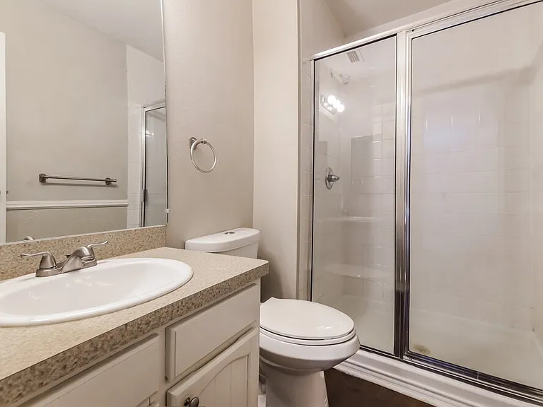 1113 Heiden Ct — Photo 12