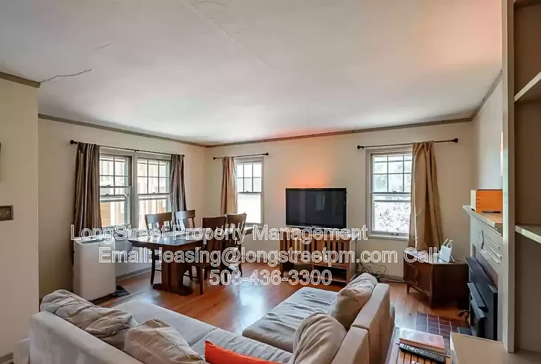 744 NW 16th St — Photo 8