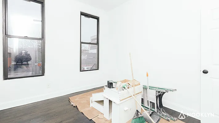 Rented by Nooklyn NYC LLC | media 9