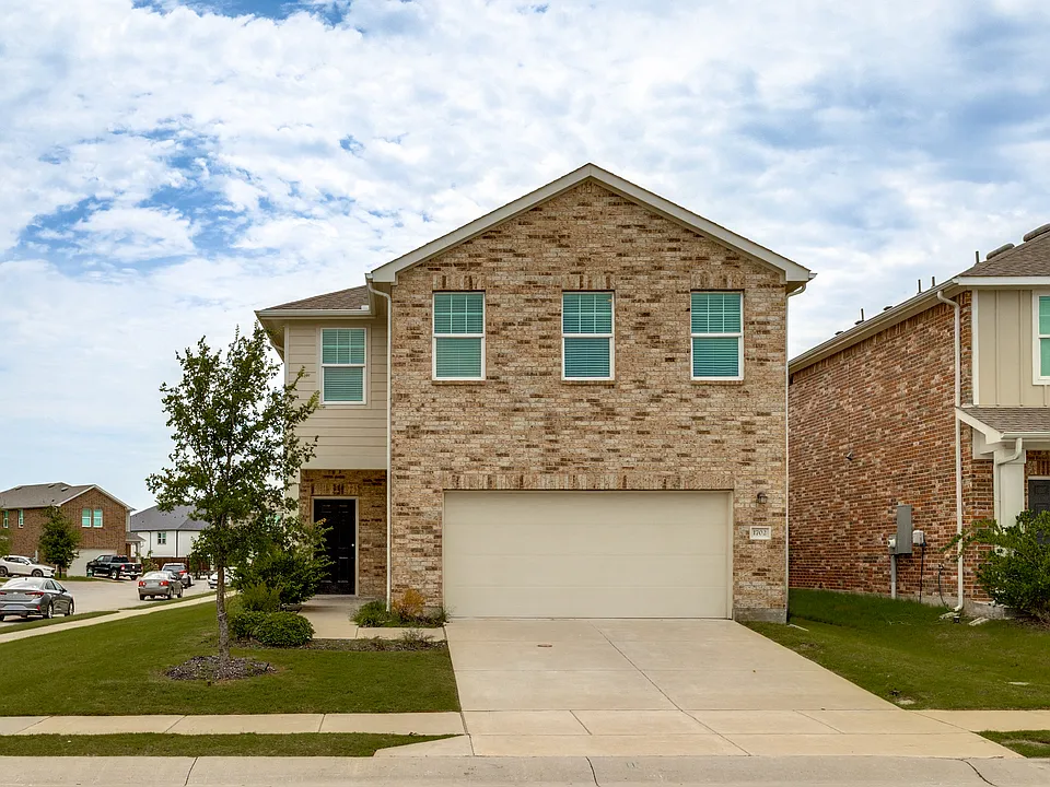 1702 Marquette Dr