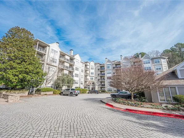 2409 River Green Dr NW, Atlanta, GA 30327