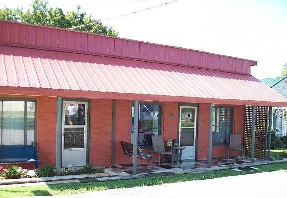 2nd image of 240 Fletcher Ave