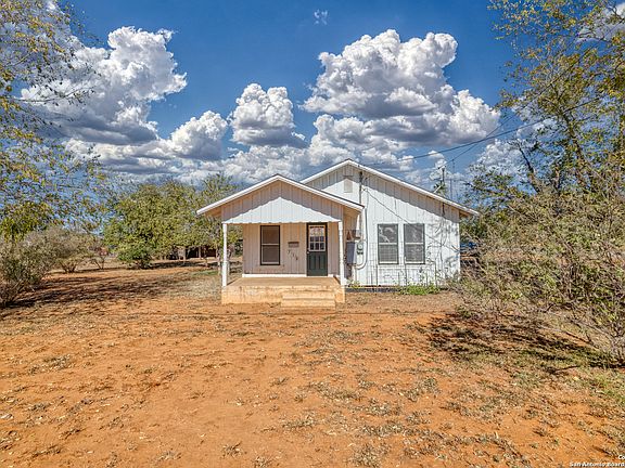 5th image of 719 E Trinity