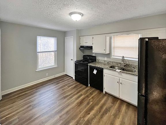 4th image of 920 Ilawood Dr