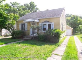 1625 Alpha St, Lansing, MI 48910