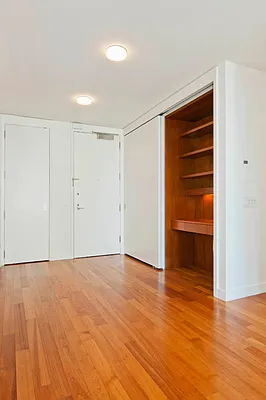 Rented by Keller Williams NYC | media 22