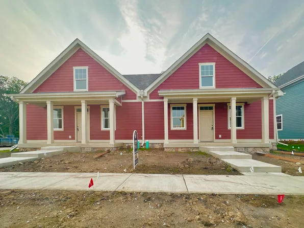 The Driftwood Duplex Plan, Village in Burns Harbor