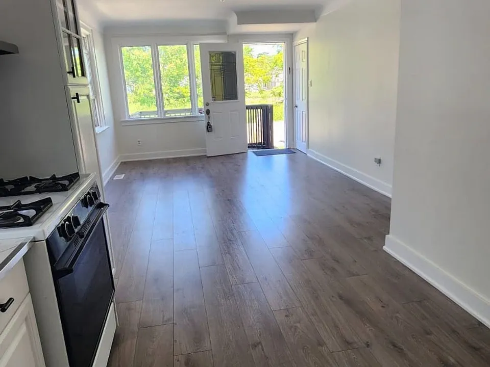 9 Prince St