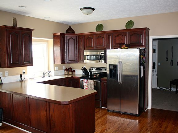 2nd image of 6401 Gabrielle Dr