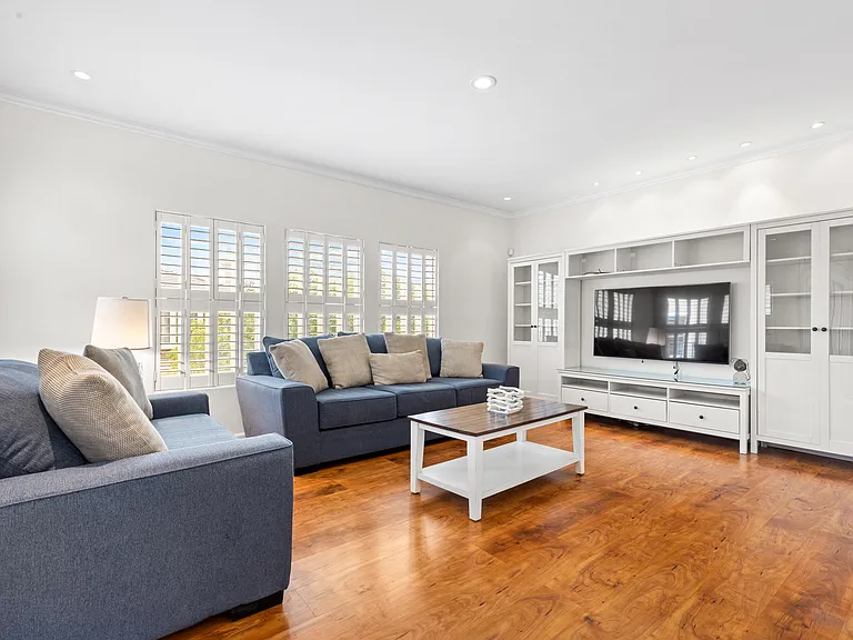 830 Picotte St #203 — Photo 1
