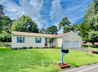 4917 Hatton Point Rd, Portsmouth, VA 23703