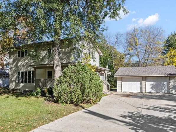 915 Mooers Ave SE, Cokato, MN 55321