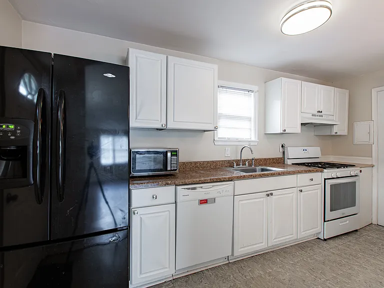 430 N Patrick St #1 — Photo 7
