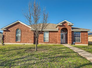 1253 Cedarcrest Dr, Mesquite, TX 75149