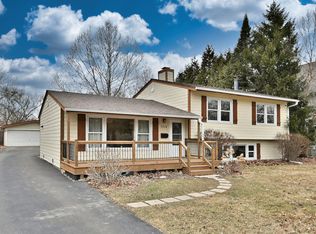 554 S Edson Ave, Lombard, IL 60148