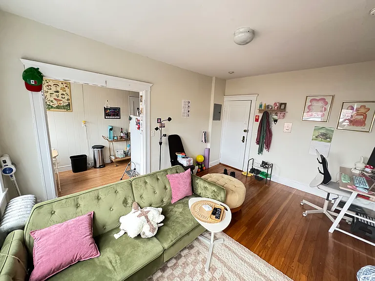 1622 Commonwealth Ave — Photo 6