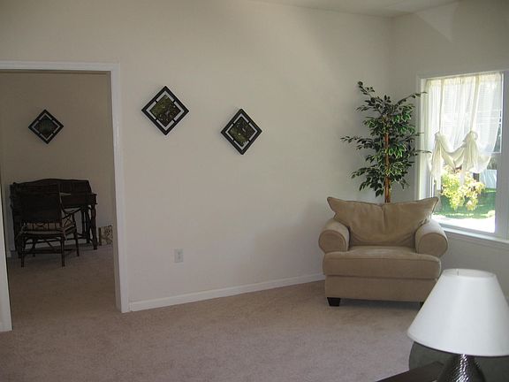 3rd image of 3826 School Ln