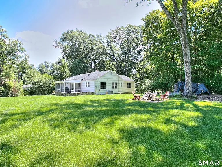10 Woodcock Ln — Photo 36