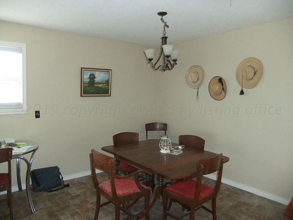 4th image of 1101 Darby Ave