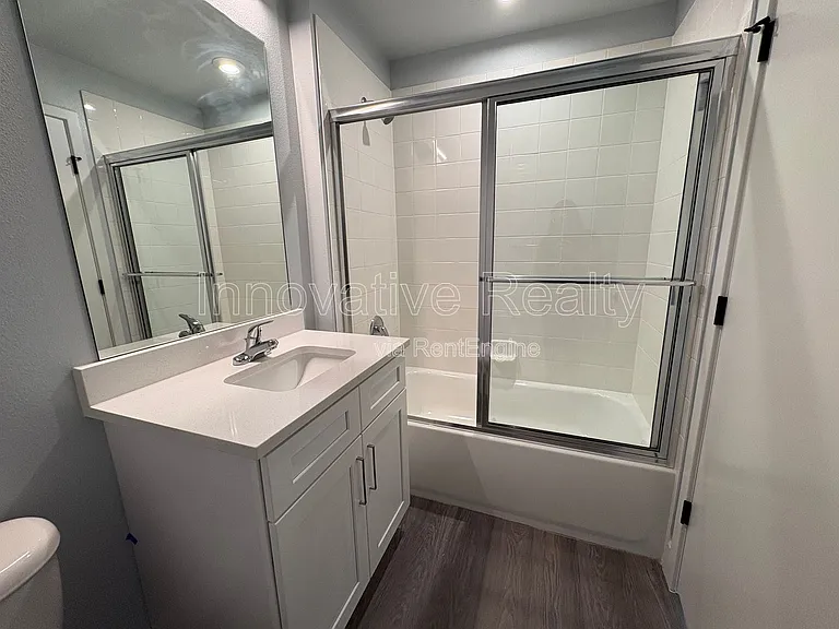 2240 Florida Dr #101 — Photo 20