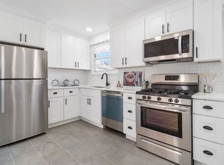 31 Cecil Ct, Staten Island, NY 10303