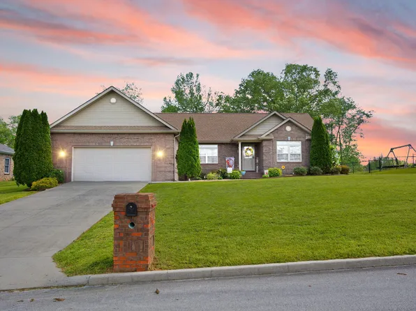 418 Hidden Crest Dr, Somerset, KY 42503