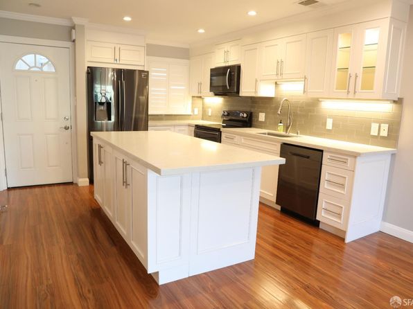 1117 Bismarck Ln