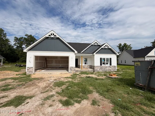 3760 Chatsworth Drive, La Grange, NC 28551