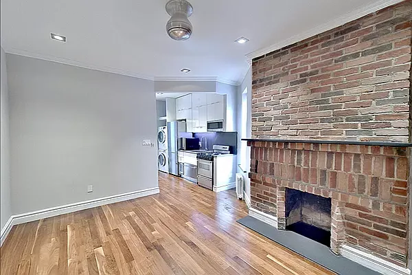 Rented by 9300 Realty, Inc. | media 25