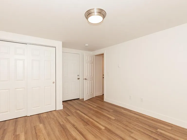 260 S Cleveland Ave — Photo 3