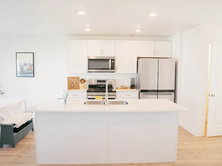397 N Sea Chaser Ln — Photo 6