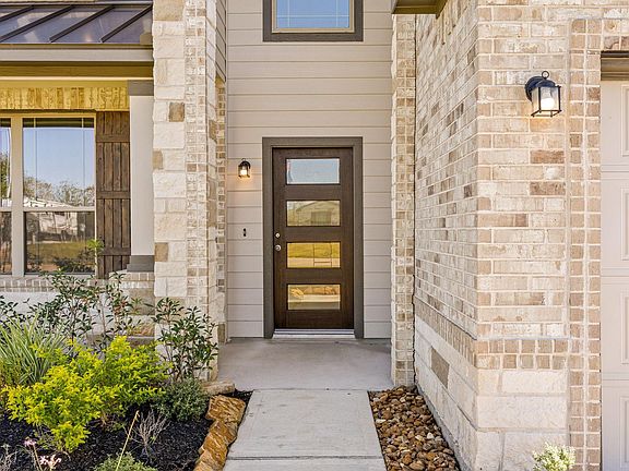 7th image of this home