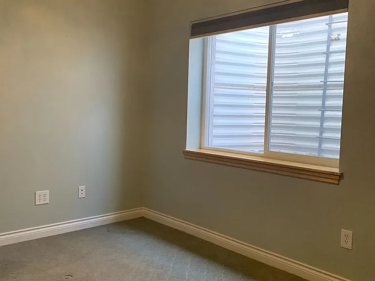 2380 Hecla Dr — Photo 22