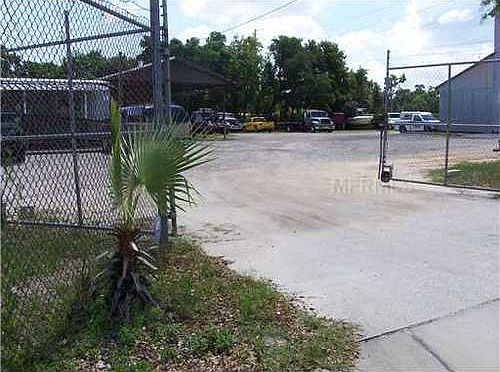 4th image of 400 N Canal St