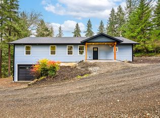 283 Upper Terrace Ln, Glide, OR 97443