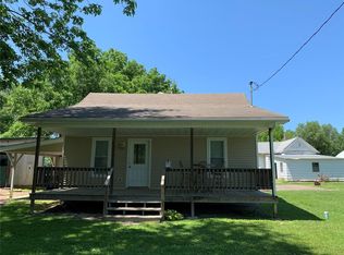 709 Virginia St, Louisiana, MO