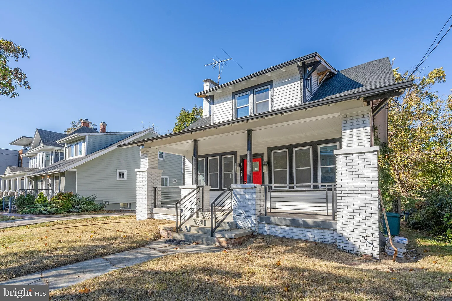 1321 Holly St NW photo 1