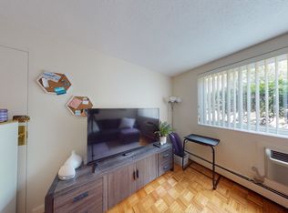 85 Green St #15, Brookline, MA 02446