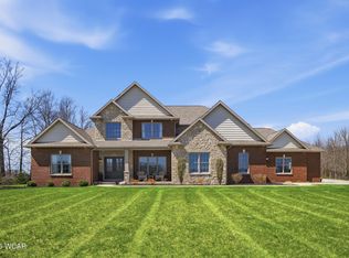 2670 S Wapak Rd, Lima, OH 45805