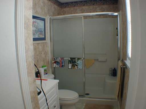 5th image of 202 Caboose Ln