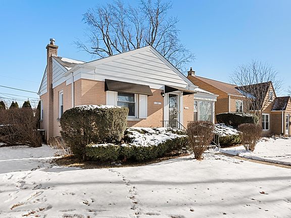 2nd image of 1401 Boeger Ave