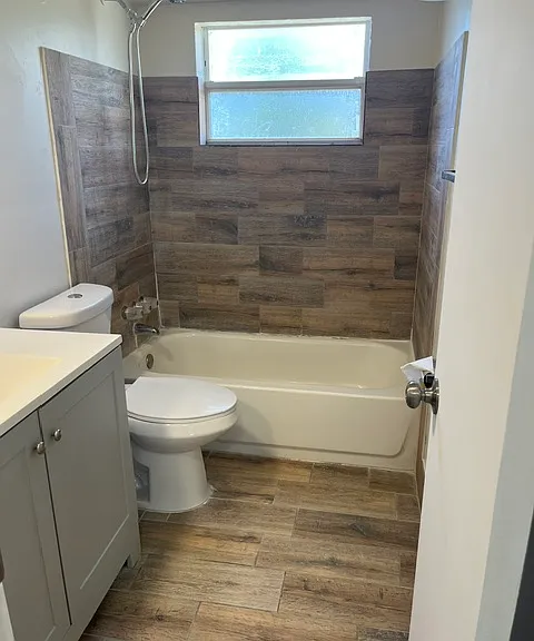 3615 Brompton Dr — Photo 9