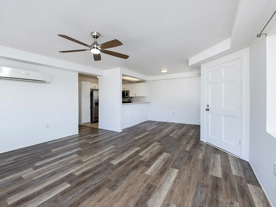 92-1519 Aliinui Dr #12E