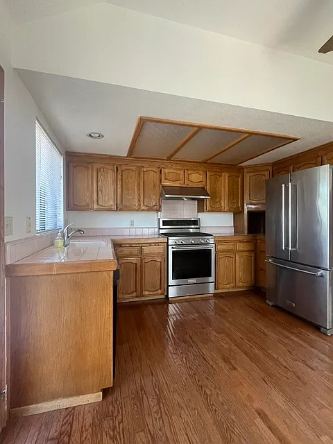 3 bed, 2.5 bath, 1781 sqft, $3,350 — Photo 4