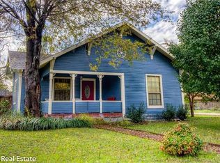 301 E White St, Pilot Point, TX 76258