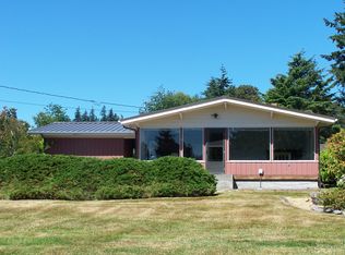 6504 Spencer Ln, Clinton, WA 98236