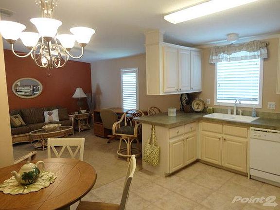 Eat in kitchen with tile floor